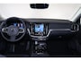 Volvo V60 T6 Recharge AWD Plus Dark - Panorama/schuifdak - IntelliSafe Assist & Surround - 360º Camera - Harman/Kardon audio - Verwarmde voorstoelen, stuur & achterbank - Parkeersensoren voor & achter - Elektr. bedienb. voorstoelen met geheugen - Head up display - Extra getint glas - 19' LMV