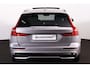 Volvo V60 T6 Recharge AWD Plus Dark - Panorama/schuifdak - IntelliSafe Assist & Surround - 360º Camera - Harman/Kardon audio - Verwarmde voorstoelen, stuur & achterbank - Parkeersensoren voor & achter - Elektr. bedienb. voorstoelen met geheugen - Head up display - Extra getint glas - 19' LMV