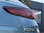 Hyundai Kona Electric EV Premium 64 kWh ✓Soh 93.2 %✓2e Eigenaar✓Carplay✓Camera✓Navi✓Keyless✓Halfleder✓Rijstrooksensor✓Dodehoeksensor✓Pdc V+A✓Lm velgen✓Clima✓Cruise✓204pk✓N.A.P✓Apk tot 09-2027