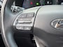 Hyundai Kona Electric EV Premium 64 kWh ✓Soh 93.2 %✓2e Eigenaar✓Carplay✓Camera✓Navi✓Keyless✓Halfleder✓Rijstrooksensor✓Dodehoeksensor✓Pdc V+A✓Lm velgen✓Clima✓Cruise✓204pk✓N.A.P✓Apk tot 09-2027