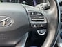 Hyundai Kona Electric EV Premium 64 kWh ✓Soh 93.2 %✓2e Eigenaar✓Carplay✓Camera✓Navi✓Keyless✓Halfleder✓Rijstrooksensor✓Dodehoeksensor✓Pdc V+A✓Lm velgen✓Clima✓Cruise✓204pk✓N.A.P✓Apk tot 09-2027
