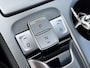 Hyundai Kona Electric EV Premium 64 kWh ✓Soh 93.2 %✓2e Eigenaar✓Carplay✓Camera✓Navi✓Keyless✓Halfleder✓Rijstrooksensor✓Dodehoeksensor✓Pdc V+A✓Lm velgen✓Clima✓Cruise✓204pk✓N.A.P✓Apk tot 09-2027