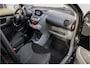Toyota Aygo 1.0-12V Dynamic Navigator |1eEigenaar|Airco|Zeernetjes