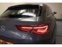Mercedes-Benz CLA Shooting Brake 180 Business Solution Luxury Aut. [ LED Trekhaak Navi Camera Stoelverwarming ]
