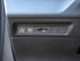 Peugeot e-308 SW GT 58 kWh 156pk | ACCU 98% | Navigatie | AGR Stoel met Alcantara | Stoel- en stuurverwarming