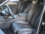 Peugeot e-308 SW GT 58 kWh 156pk | ACCU 98% | Navigatie | AGR Stoel met Alcantara | Stoel- en stuurverwarming