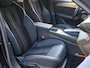Peugeot e-308 SW GT 58 kWh 156pk | ACCU 98% | Navigatie | AGR Stoel met Alcantara | Stoel- en stuurverwarming