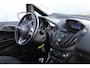 Ford B-Max 1.0-100pk EcoBoost Titanium. Mooie, chique en luxe Ford B-Max, hoge in- en uitstap ! Trekhaak, Pdc V/A, Navigatie, Climate Controle, Lichtmetalen Velgen,