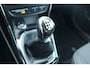 Ford B-Max 1.0-100pk EcoBoost Titanium. Mooie, chique en luxe Ford B-Max, hoge in- en uitstap ! Trekhaak, Pdc V/A, Navigatie, Climate Controle, Lichtmetalen Velgen,