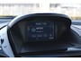 Ford B-Max 1.0-100pk EcoBoost Titanium. Mooie, chique en luxe Ford B-Max, hoge in- en uitstap ! Trekhaak, Pdc V/A, Navigatie, Climate Controle, Lichtmetalen Velgen,