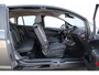 Ford B-Max 1.0-100pk EcoBoost Titanium. Mooie, chique en luxe Ford B-Max, hoge in- en uitstap ! Trekhaak, Pdc V/A, Navigatie, Climate Controle, Lichtmetalen Velgen,