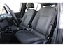 Ford B-Max 1.0-100pk EcoBoost Titanium. Mooie, chique en luxe Ford B-Max, hoge in- en uitstap ! Trekhaak, Pdc V/A, Navigatie, Climate Controle, Lichtmetalen Velgen,