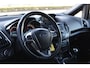 Ford B-Max 1.0-100pk EcoBoost Titanium. Mooie, chique en luxe Ford B-Max, hoge in- en uitstap ! Trekhaak, Pdc V/A, Navigatie, Climate Controle, Lichtmetalen Velgen,