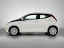Toyota Aygo 1.0 VVT-i x-play limited | BTW voertuig | Dealer onderhouden | Apple CarPlay/Android Auto | Achteruitrijcamera | Elektrische ramen voor | Elektrisch verstelbare buitenspiegels |