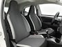 Toyota Aygo 1.0 VVT-i x-play limited | BTW voertuig | Dealer onderhouden | Apple CarPlay/Android Auto | Achteruitrijcamera | Elektrische ramen voor | Elektrisch verstelbare buitenspiegels |