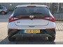 Hyundai i20 1.0 T-GDI Premium Sky Automaat Panoramadak/Apple carplay/Achteruitrijcamera/Stoelverwarming voor en achter/Stuurverwarming/Lane assist/Adaptieve cruise control/Bose Audio