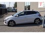 Hyundai i20 1.0 T-GDI Premium Sky Automaat Panoramadak/Apple carplay/Achteruitrijcamera/Stoelverwarming voor en achter/Stuurverwarming/Lane assist/Adaptieve cruise control/Bose Audio