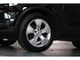 Volvo XC40 2.0 B4 Momentum Business Camera, Stoel/Stuurverwarming, Trekhaak, Cruise Control
