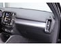 Volvo XC40 2.0 B4 Momentum Business Camera, Stoel/Stuurverwarming, Trekhaak, Cruise Control