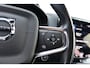 Volvo XC40 2.0 B4 Momentum Business Camera, Stoel/Stuurverwarming, Trekhaak, Cruise Control