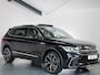 Volkswagen Tiguan Allspace 1.5 TSI R-Line Business+ 7-Persoons Panoramadak, IQ Light, ACC, Harman/Kardon