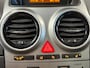 Opel Corsa 1.4-16V 101PK Cosmo Airco|Stuur&stoelvwewaming!!