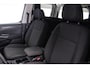 Volkswagen Caddy 1.5 TSI 150pk DSG eHybrid | ToCargo 2-zits | Prijs Excl. BTW / Incl BPM | Trekhaak | Acterdeuren | Climatronic | AdaptiveCruisecontrol | Navigatie | AppleCarplay /AndroidAuto draadloos | 2x schuifdeur