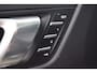 Porsche Macan 2.0T | Luchtvering | Sport Uitlaat | Panorama | Trekhaak | Leder | Full Options |