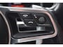 Porsche Macan 2.0T | Luchtvering | Sport Uitlaat | Panorama | Trekhaak | Leder | Full Options |