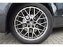 Porsche Macan 2.0T | Luchtvering | Sport Uitlaat | Panorama | Trekhaak | Leder | Full Options |
