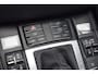 Porsche Macan 2.0T | Luchtvering | Sport Uitlaat | Panorama | Trekhaak | Leder | Full Options |