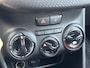 Peugeot 2008 1.2 PureTech Blue Lion ✓D-riem vv in 11-2023✓1e Eigenaar✓Trekhaak✓Navi✓Carplay✓Airco✓Cruise✓Pdc✓Dealer Onderhouden✓110pk✓Weinig Km✓N.A.P✓Bj 12-2017✓Nieuwe Apk bij Aflevering