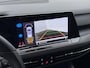 Volkswagen Golf 1.5 eTSI R-Line | Navigatie | IQ-Light | ACC | Stuur-/Stoelverwarming | Camera | Keyless |