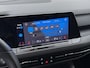Volkswagen Golf 1.5 eTSI R-Line | Navigatie | IQ-Light | ACC | Stuur-/Stoelverwarming | Camera | Keyless |