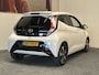 Toyota Aygo 1.0 VVT-i X-POSE CABRIOLET 1E EIGENAAR NAVIGATIE CRUISE CONTROL CLIMATE CONTROL BLUETOOTH TELEFOON MEDIA VOORBEREIDING ACHTERUITRIJCAMERA ZEER MOOI !!
