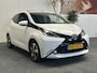 Toyota Aygo 1.0 VVT-i X-POSE CABRIOLET 1E EIGENAAR NAVIGATIE CRUISE CONTROL CLIMATE CONTROL BLUETOOTH TELEFOON MEDIA VOORBEREIDING ACHTERUITRIJCAMERA ZEER MOOI !!