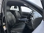 Volkswagen T-Roc 1.5 TSI 150pk DSG R-Line Navigatie Parkeersensoren Alcantara DAB+ App-Connect