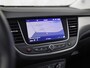 Opel Crossland 1.2 Sport (APPLE CARPLAY, GROOT NAVI, LM VELGEN, NAP, CRUISE, SPORTSTOELEN, PARKEERSENSOREN, NIEUWE APK, NIEUWSTAAT)