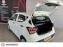 Hyundai i10 1.0i i-Motion. incl. beurt en garantie.