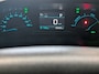 Peugeot e-2008 EV Active Pack 50 kWh | SOH 99% | Carplay | 16" LMV | Parkeersensoren | Clima | Cruise |