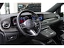 Mercedes-Benz V-klasse 300d / AMG / 4-Matic / DC / Luchtvering / Pano / Elec Stoelen / Burmester / Vol Opties / NIEUWSTAAT.