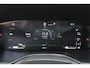 Jeep Compass 4xe 240PK Plug-in Hybrid ELECTRIC UPLAND | LAGE KM STAND! | NAVIGATIE | DRAADLOZE APPLE CARPLAY/ANDROID AUTO | DRAADLOZE TELEFOONLADER | ALL SEASON BANDEN | KEYLESS ENTRY/START | ADAPTIVE CRUISE CONTROL | FULL LED KOPLAMPEN | 17" LICHTMETALEN VELGEN | CLIMATE CONTROL | DAB+ RADIO |