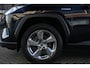 Toyota RAV4 2.5 Hybrid Active | 179 PK | Adaptieve cruise control | Achteruitrijcamera | LED koplampen | Trekhaak | Toyota RAV4 2.5 Hybrid Active met 2.5-liter 4-cilinder hybride motor, adaptieve cruise control, LED koplampen, achteruitrijcamera, parkeersensoren achter, automatische airconditioning, Apple/