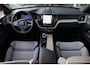 Volvo XC60 2.0 T8 Plug-in hybrid AWD Ultimate Dark | Pano | BLIS | Pilot assist | Camera | HuD | B&W | Stoel + Stuurverwarming | Elec.trekhaak