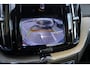 Volvo XC60 2.0 T8 Plug-in hybrid AWD Ultimate Dark | Pano | BLIS | Pilot assist | Camera | HuD | B&W | Stoel + Stuurverwarming | Elec.trekhaak