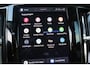 Volvo XC60 2.0 T8 Plug-in hybrid AWD Ultimate Dark | Pano | BLIS | Pilot assist | Camera | HuD | B&W | Stoel + Stuurverwarming | Elec.trekhaak