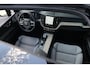 Volvo XC60 2.0 T8 Plug-in hybrid AWD Ultimate Dark | Pano | BLIS | Pilot assist | Camera | HuD | B&W | Stoel + Stuurverwarming | Elec.trekhaak