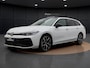 Volkswagen Passat Variant 1.5 eHybrid R-Line 272 PK | Pano dak | Trekhaak | Leder | 19" | Head Up Display | Harman Kardon |