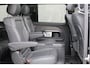 Mercedes-Benz V-klasse 300d / AMG / 4-Matic / 7-Persoons / Luchtvering / Pano / Elec Stoelen / Burmester / Vol Opties / NIEUWSTAAT.