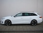 CUPRA Leon Sportstourer 1.5 TSI e-Hybrid Business 272 Pk Automaat Navi / DAB / Apple Carplay / Camera / Stoel- en stuurverwarming